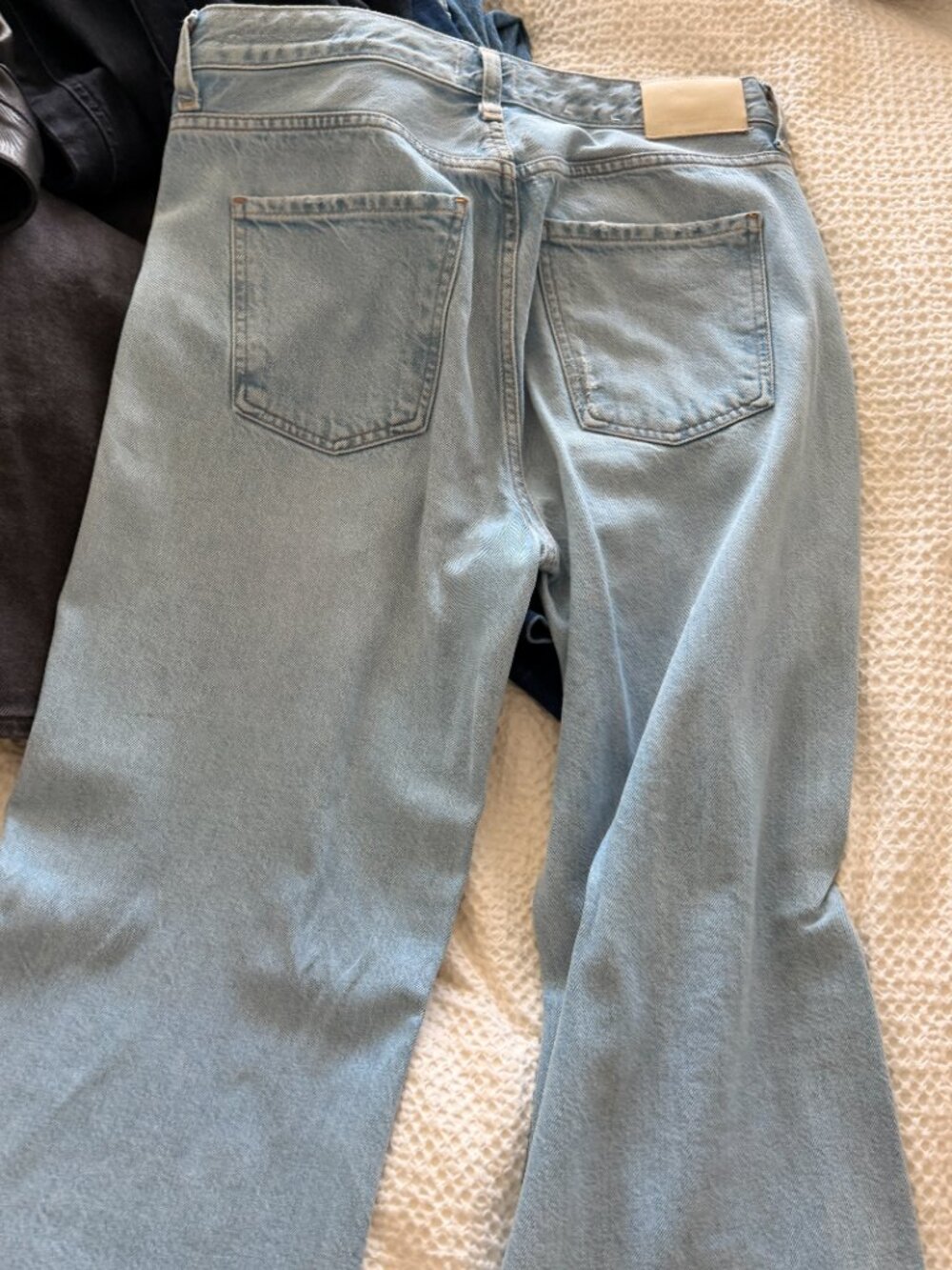 Citizens of Humanity Annina High Waist Wide Leg Jeans | Size 28 | Color ALEMAYDE - Picture 3 of 8